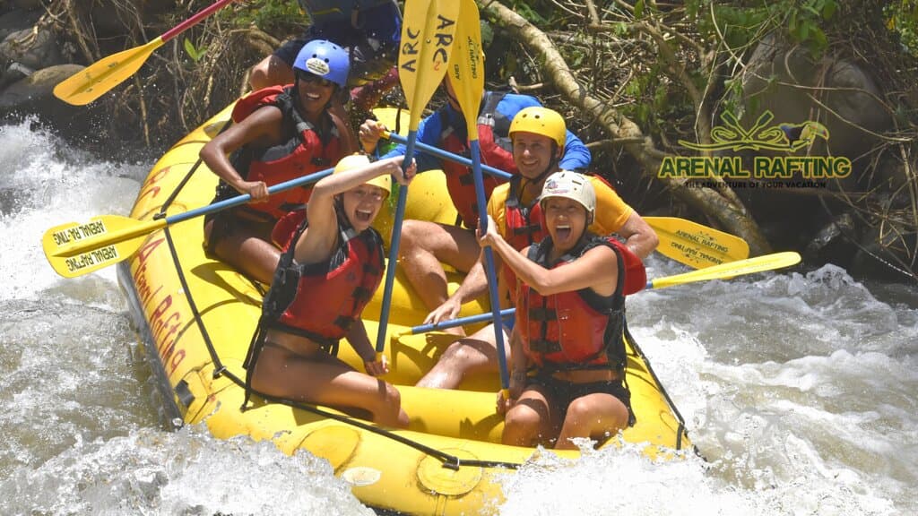 WHITE WATER RAFTING IN BALSA RIVER, COSTA RICA