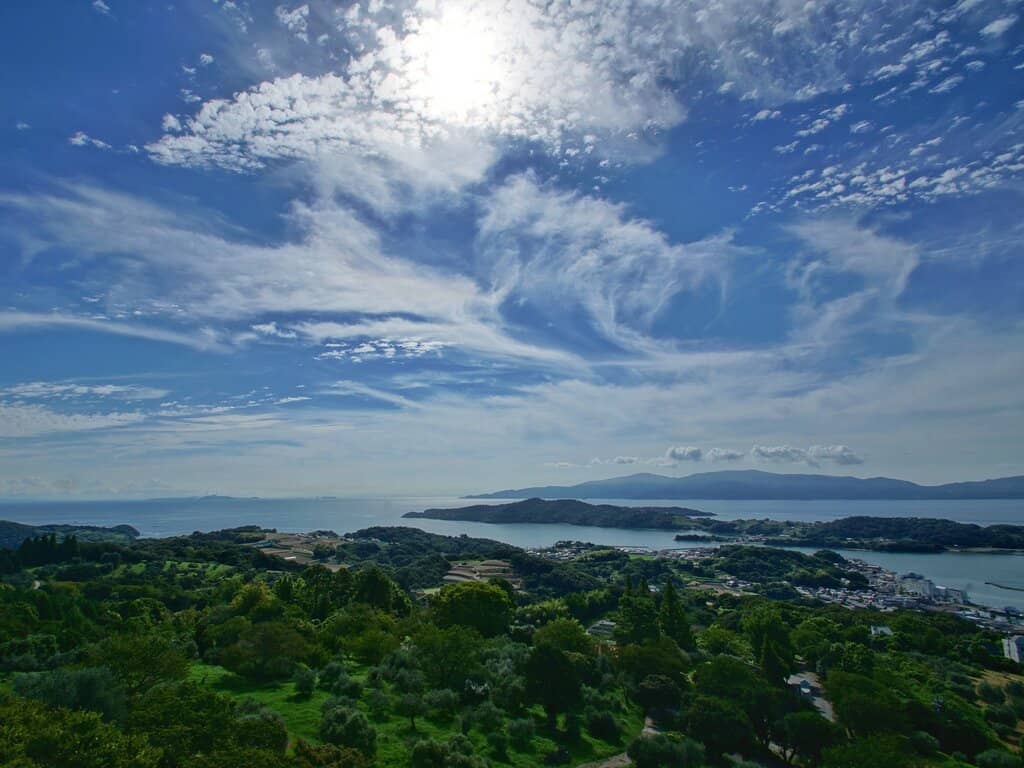 Panoramic Sea Views