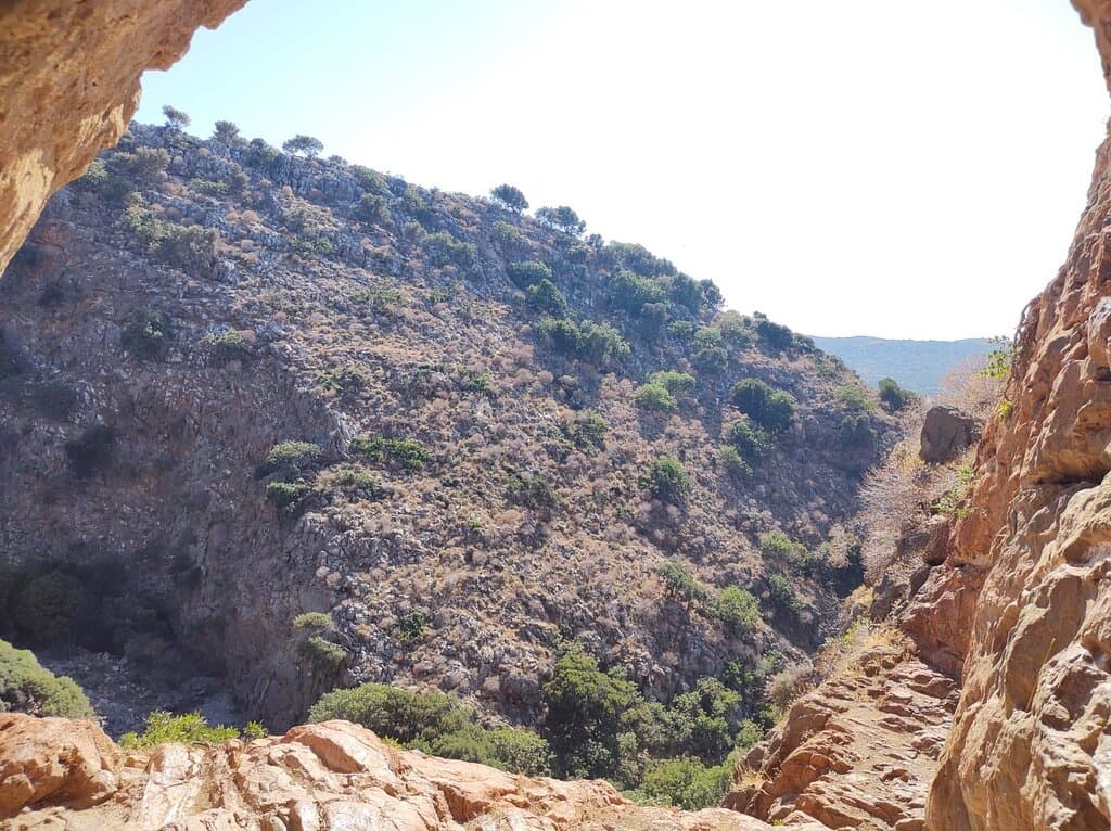 Milatos Cave