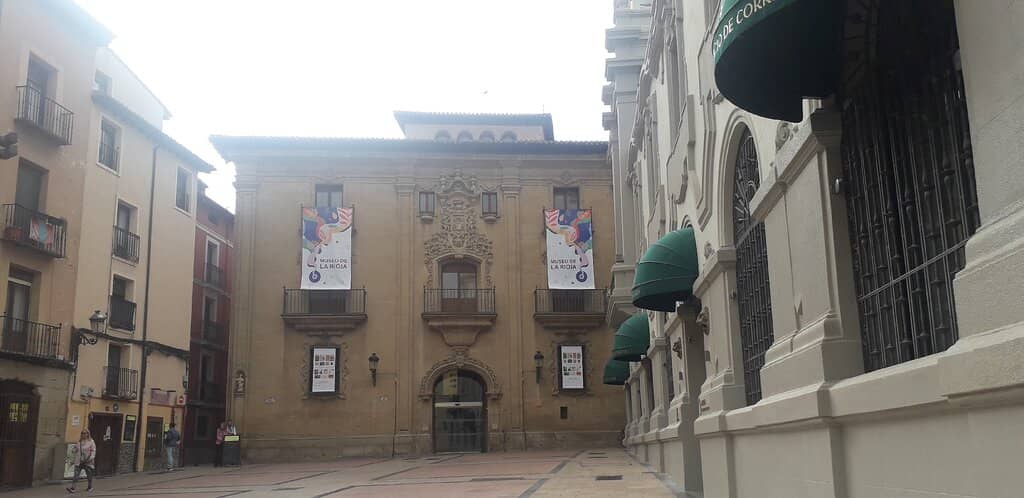 Ornate 18th-Century Palace