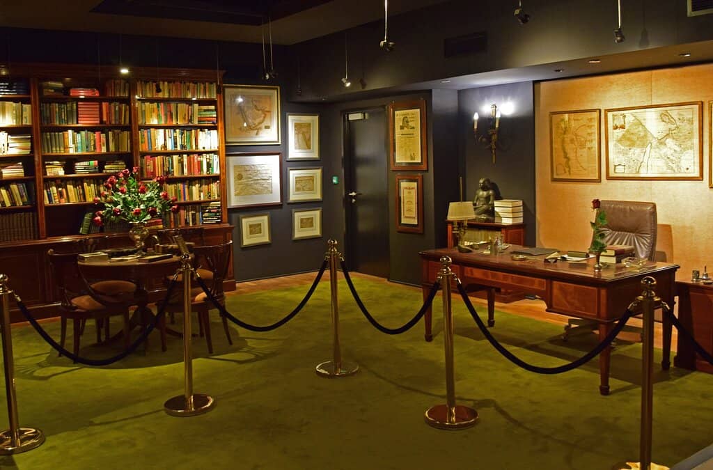 Original 17th-Century Library