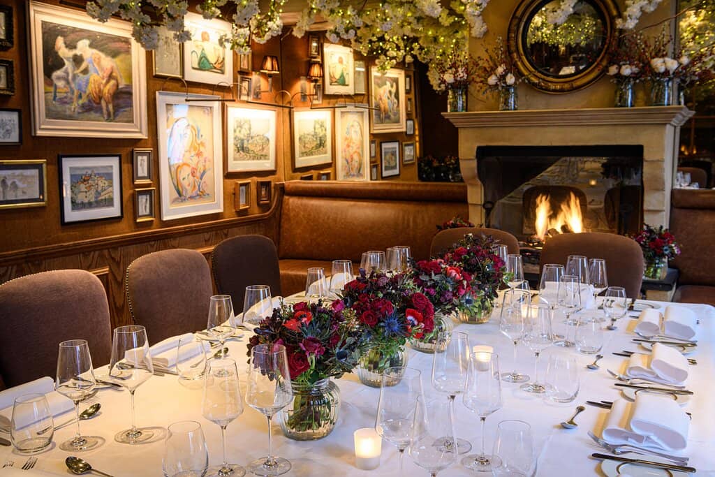 Crackling Log Fire Ambiance