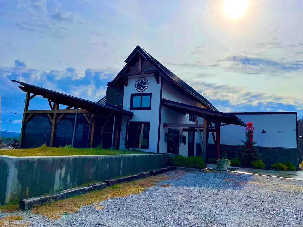 Panoramic Mountain Vistas