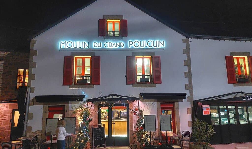 Art Galleries Galore