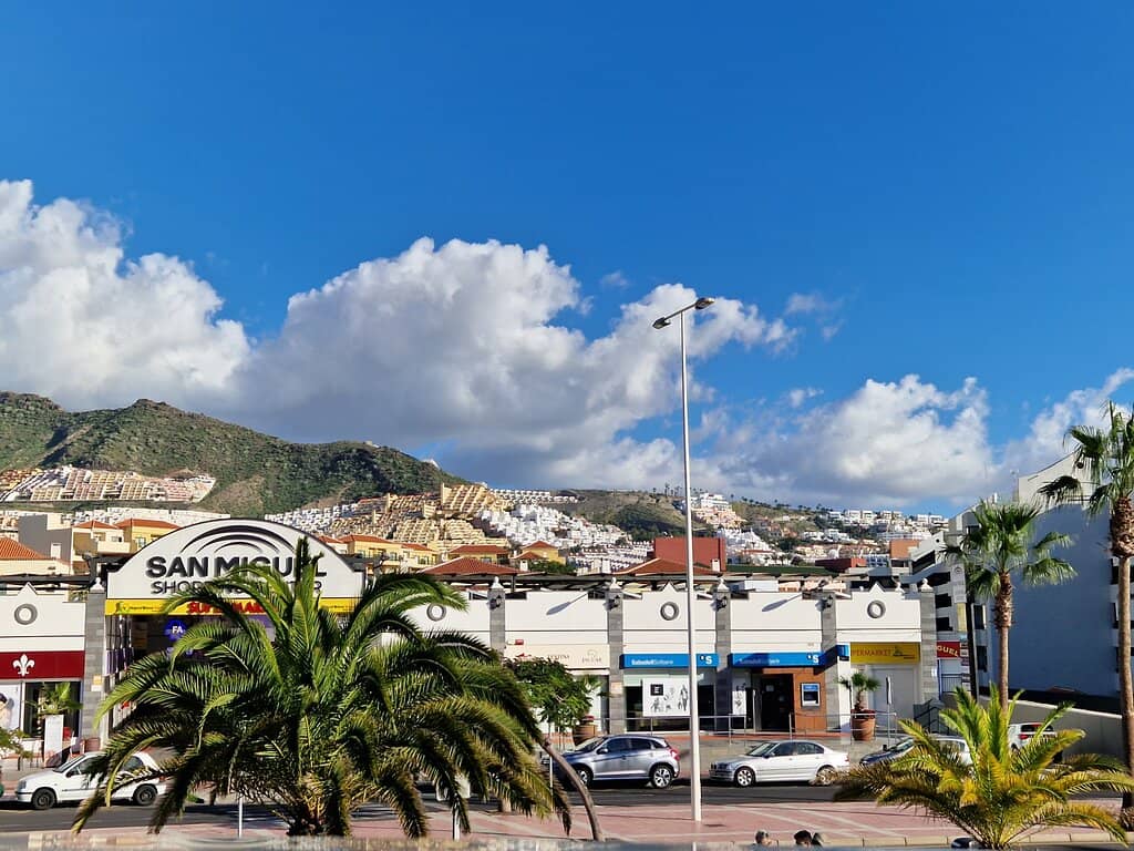 Local Souvenirs & Gifts