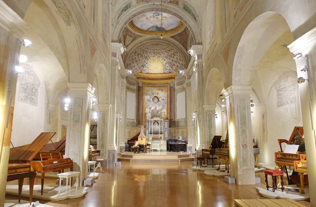 Unique and Colorful Pieces