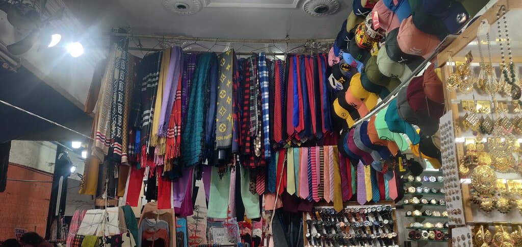Shastri Market Sector 22