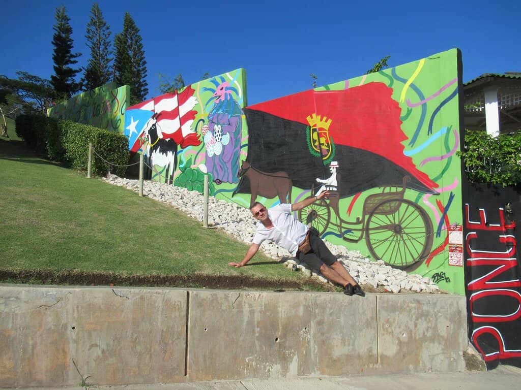 Panoramic City & Sea Views