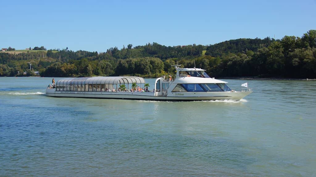 Crystal Ship Excursion