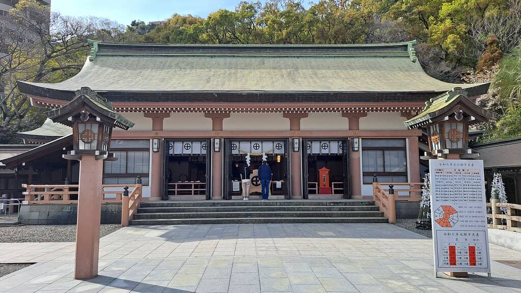 The Elegant Architecture