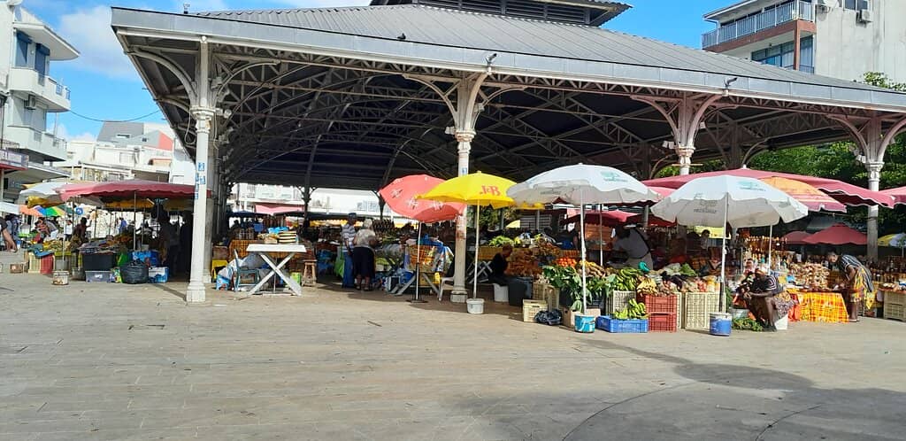 Craft and Souvenir Shops