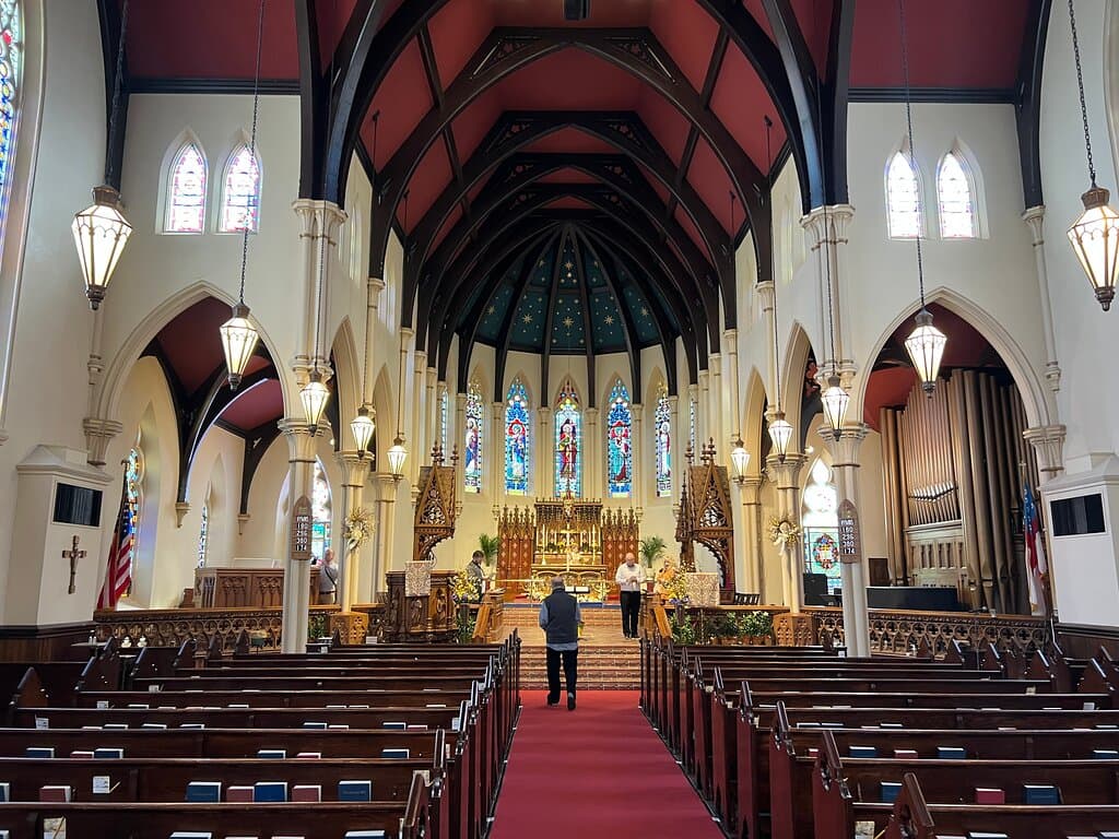 The interior looking towards the sanctuary.