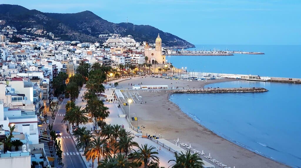 Platja de la Fragata and Platja de la Ribera from Hotel Calipolis