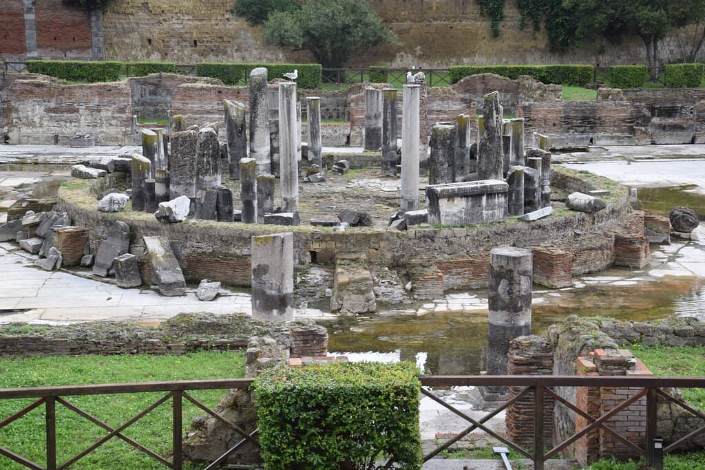 Evidence of Bradyseism