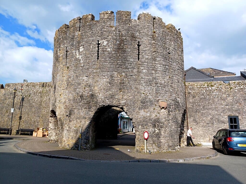 Five Arches tower