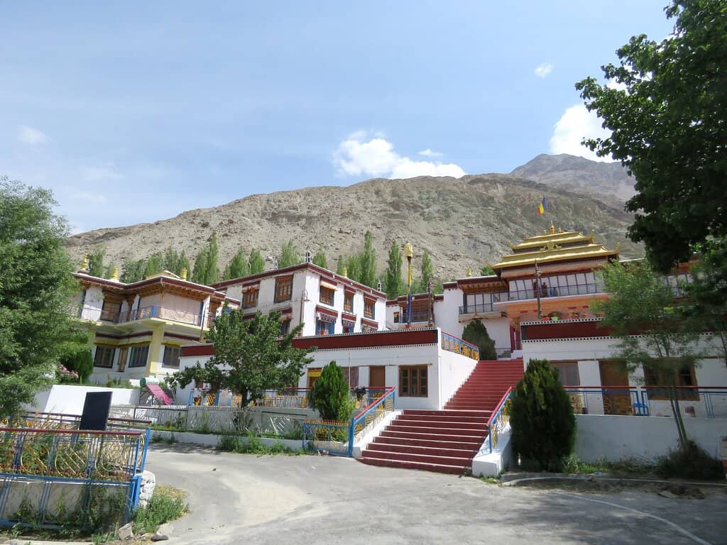 Intricate Murals and Paintings