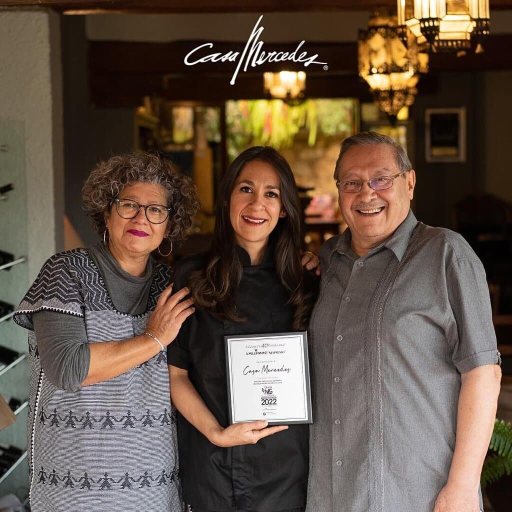 LOS 250 MEJORES RESTAURANTES CASA MERCEDES - Parte de la guía México Gastronómico 2021 y 2022 por Culinaria Mexicana y Larousse Cocina México.