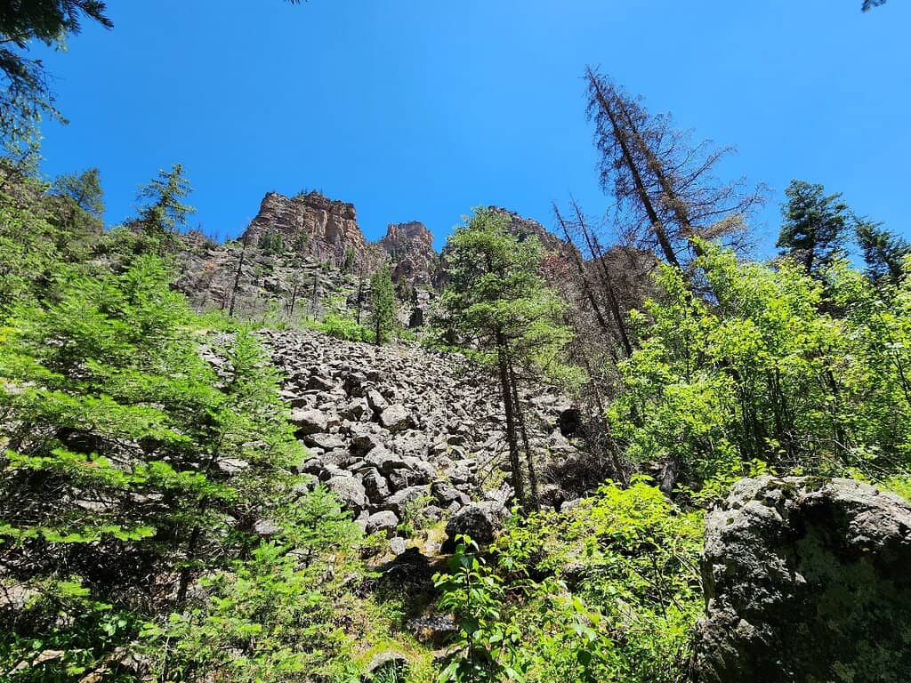Grizzly Creek Trail