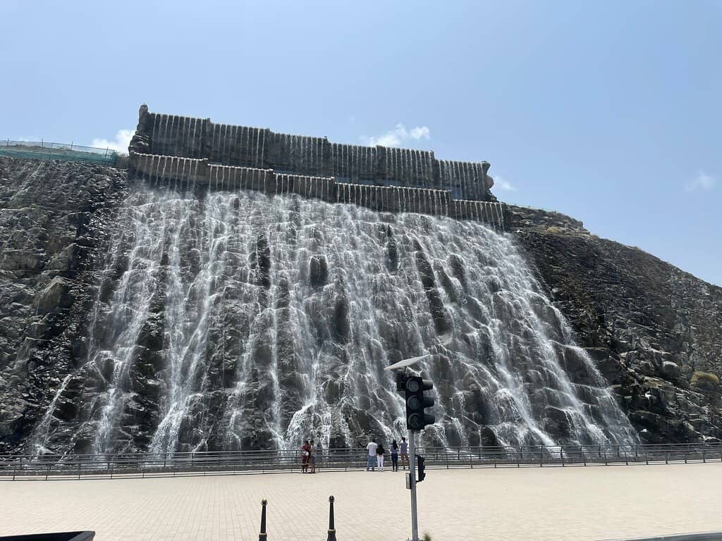 The Cascading Wonder
