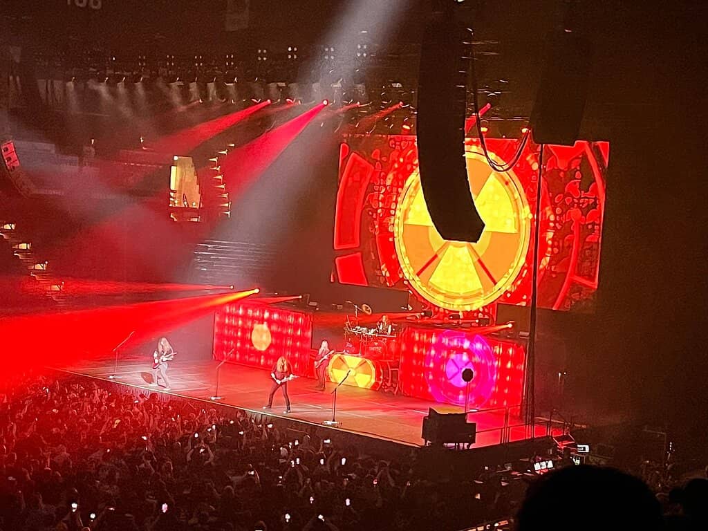 Live Music Spectacles