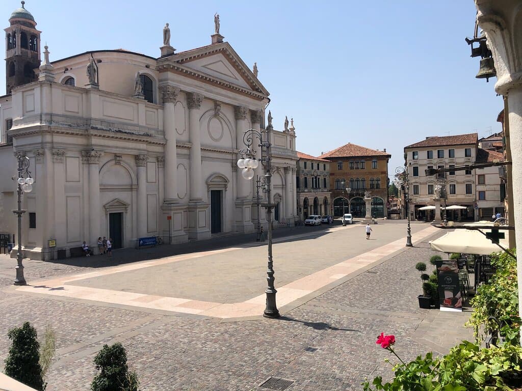 Piazza Libertà