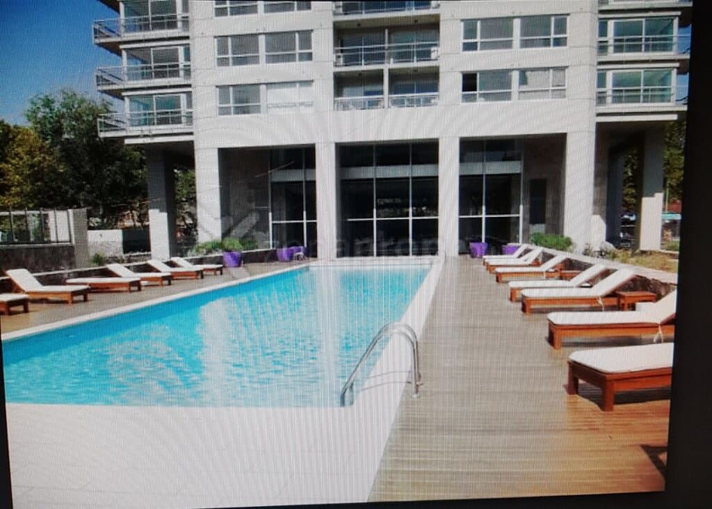 PICINA OLIMPICA DE LLUJO