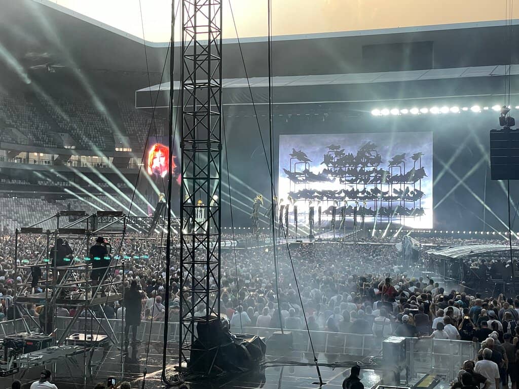 Spacious Pre-Event Gathering