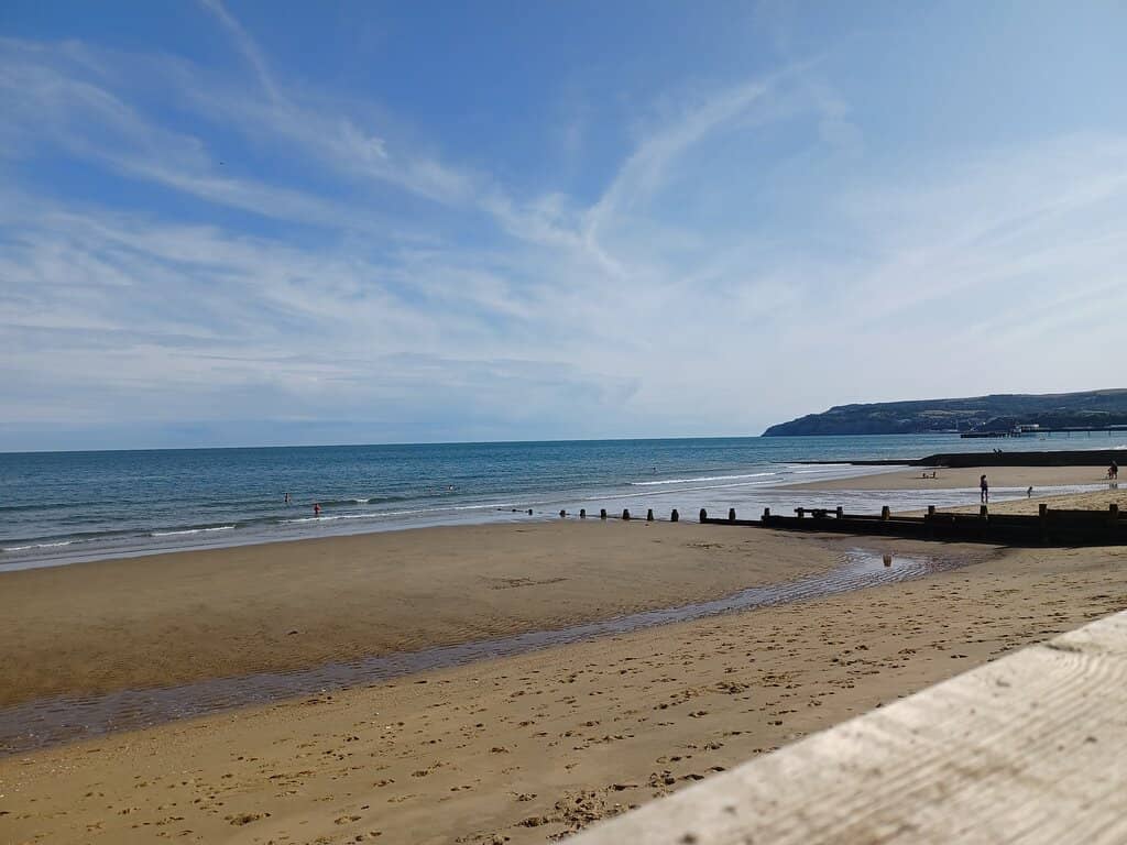 Seaside Cafes & Treats