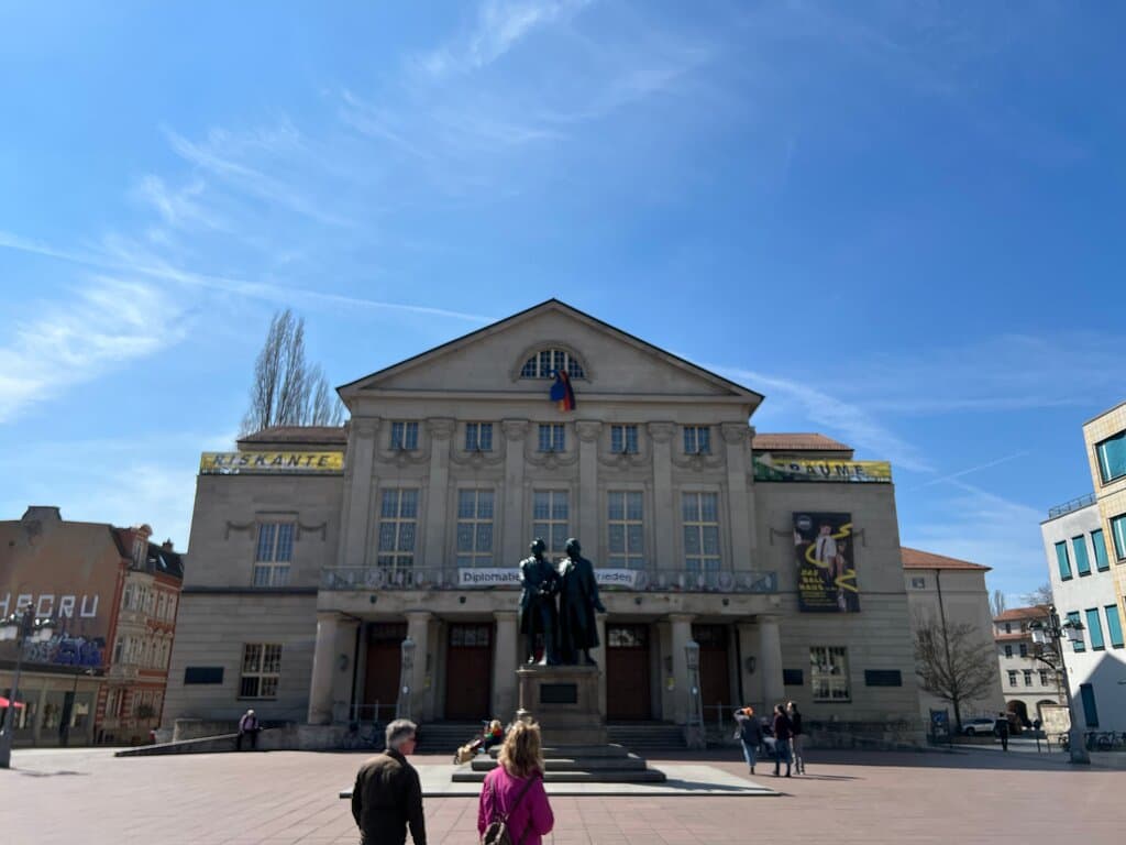 Theaterplatz