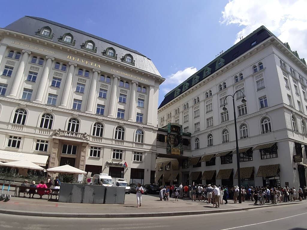 The Grand Noon Spectacle