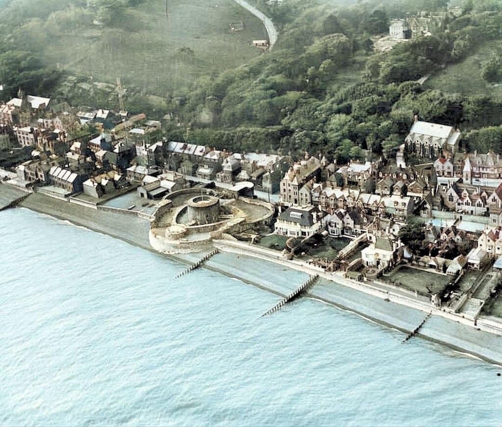 photos of Sandgate castle through the ages