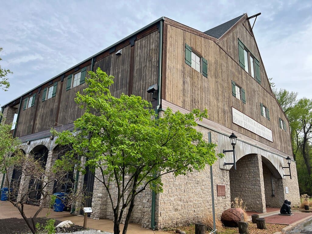 For the 2023 Anniversary year, the Museum is adding educational spaces, enhanced lighting and decor and celebrating 20 years alongside the Missouri River in Historic St. Charles.