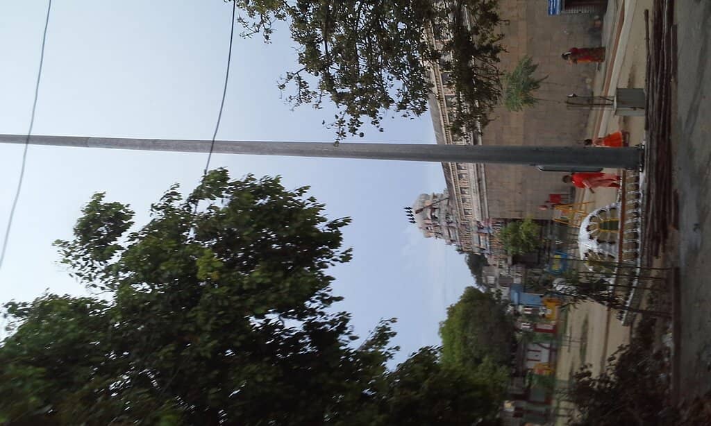27 Lingams for Nakshatrams