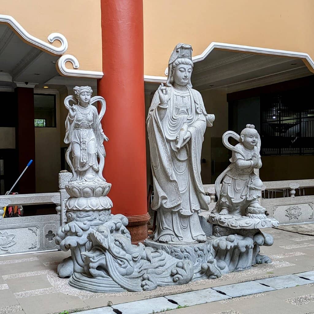 Peaceful Gardens and Architecture