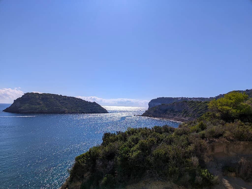 Panoramic Bay Views