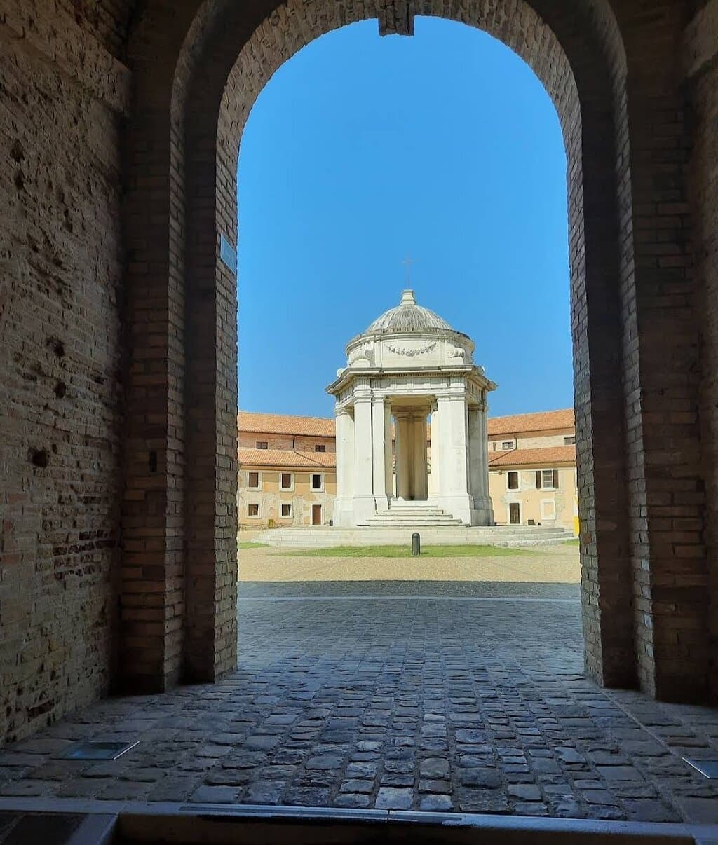 Mole Vanvitelliana Lazzaretto
