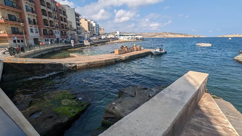 Rocky Sunbathing Spots