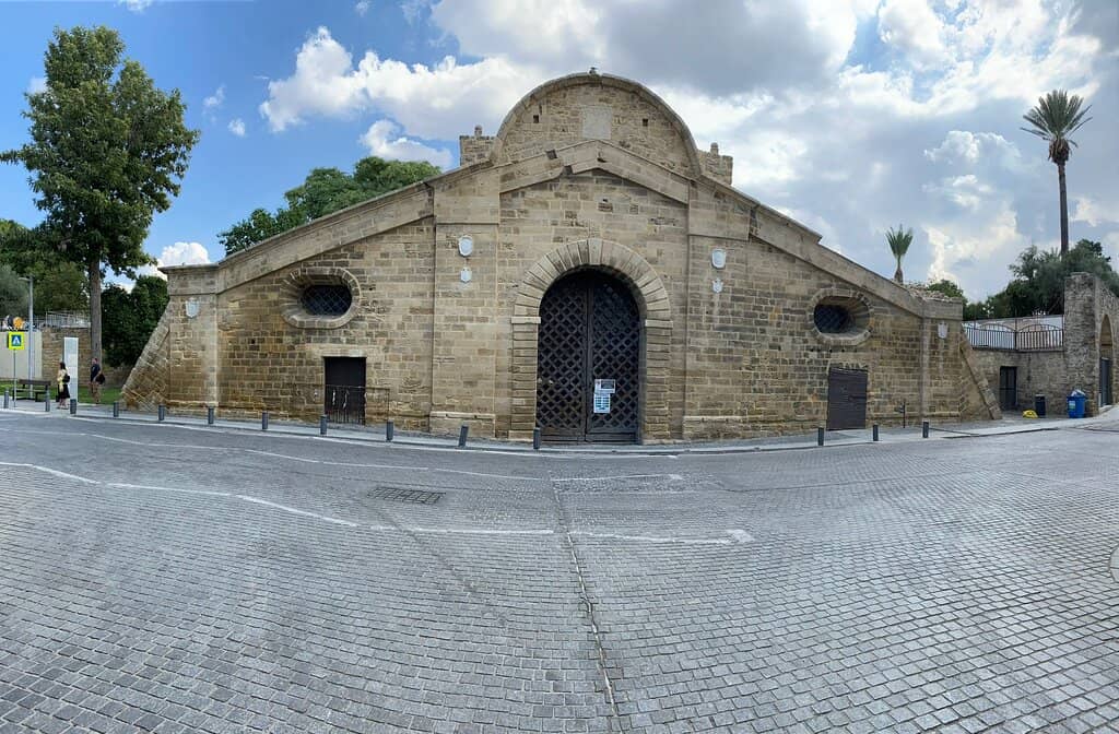Stroll Along the Venetian Walls