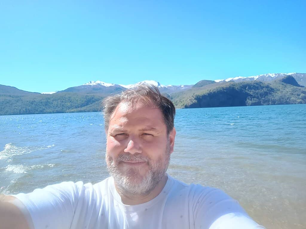 Lago Lacar Views