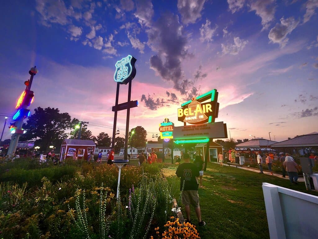 The Route 66 Experience is best viewed at dusk!