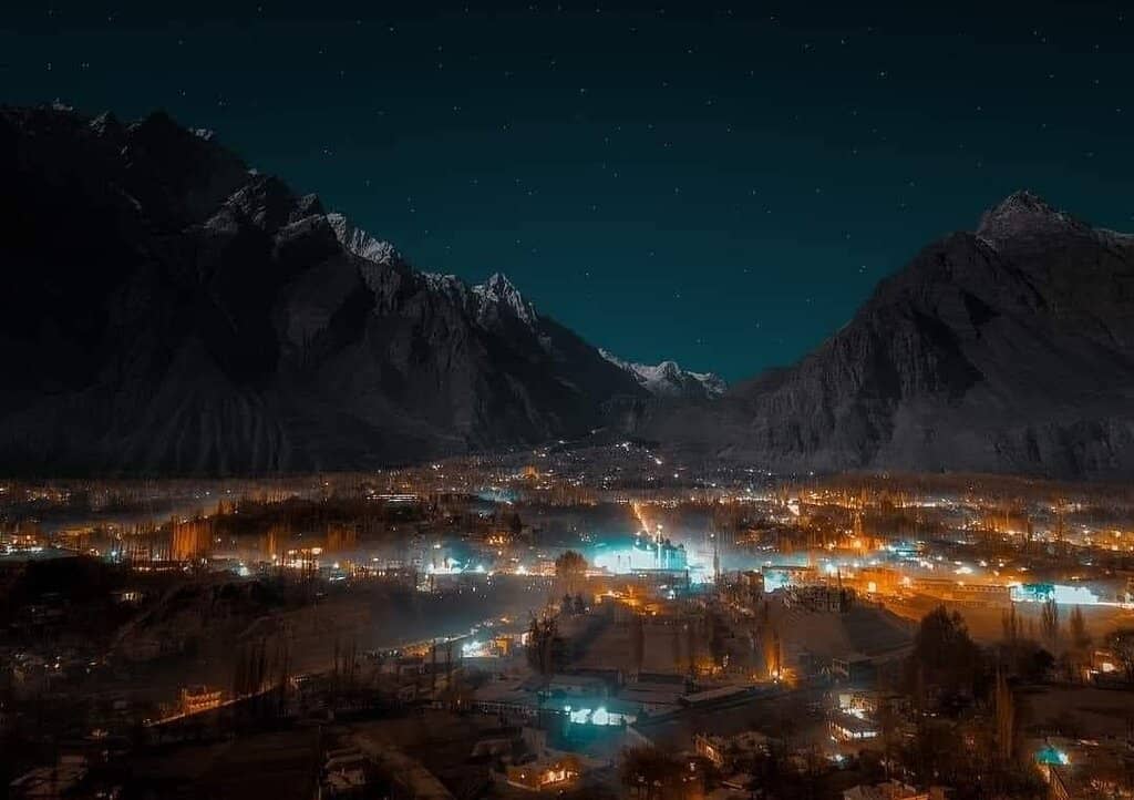 Anime & Collectible Figures