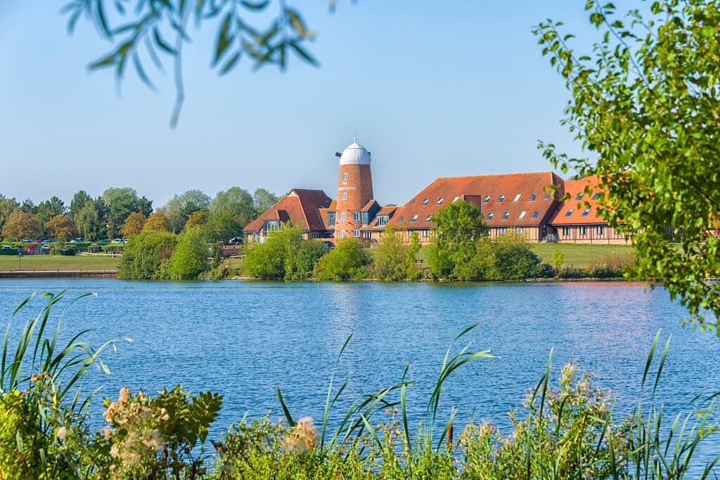 'The Caldecotte' Pub from across the lake.