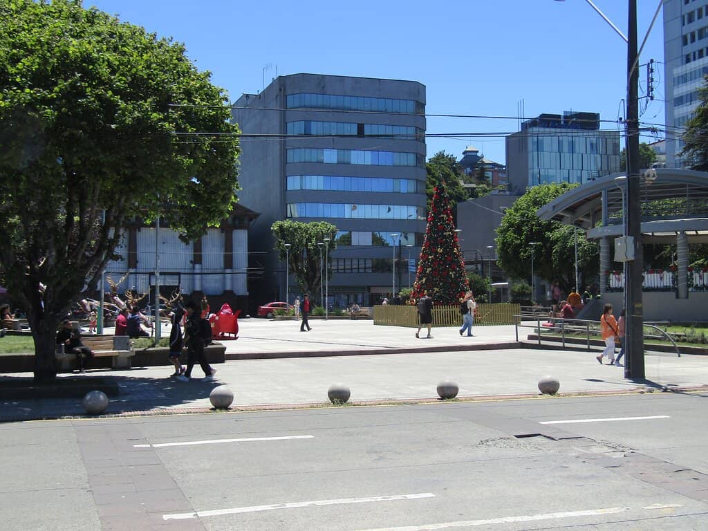 Costanera Promenade