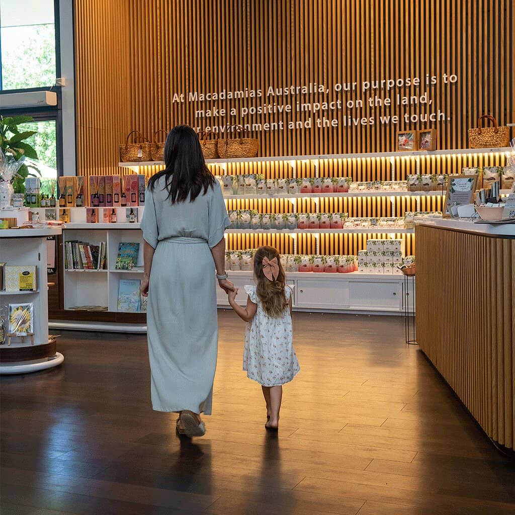 Macadamia Tasting Bar