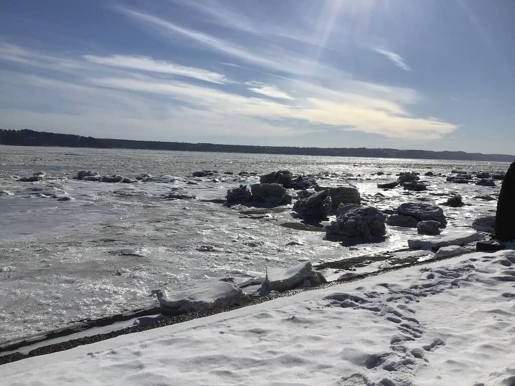 Strikes Trail Cliffs