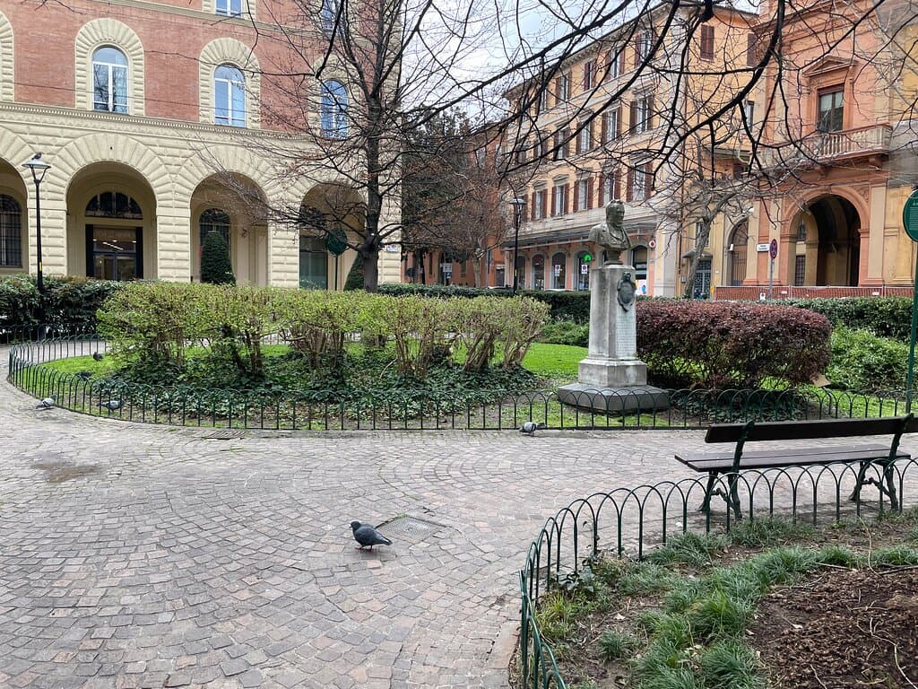 Piazza Cavour in Bologna