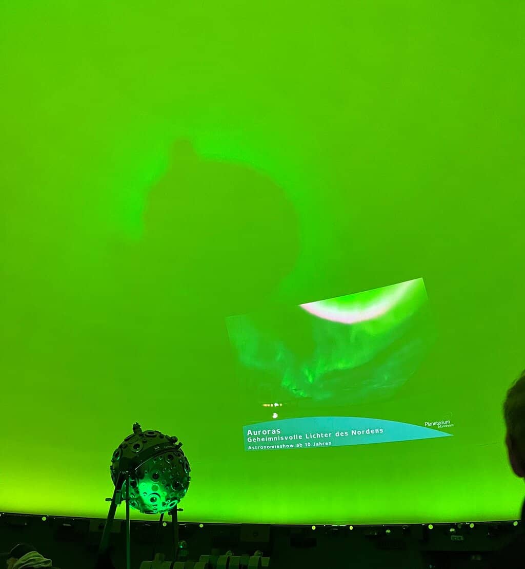 Immersive Astronomical Shows