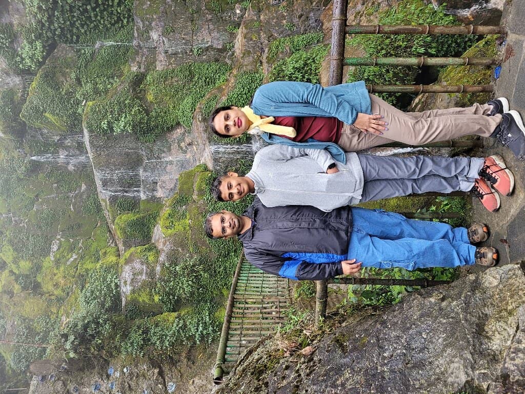 Wide Horizontal Cascade