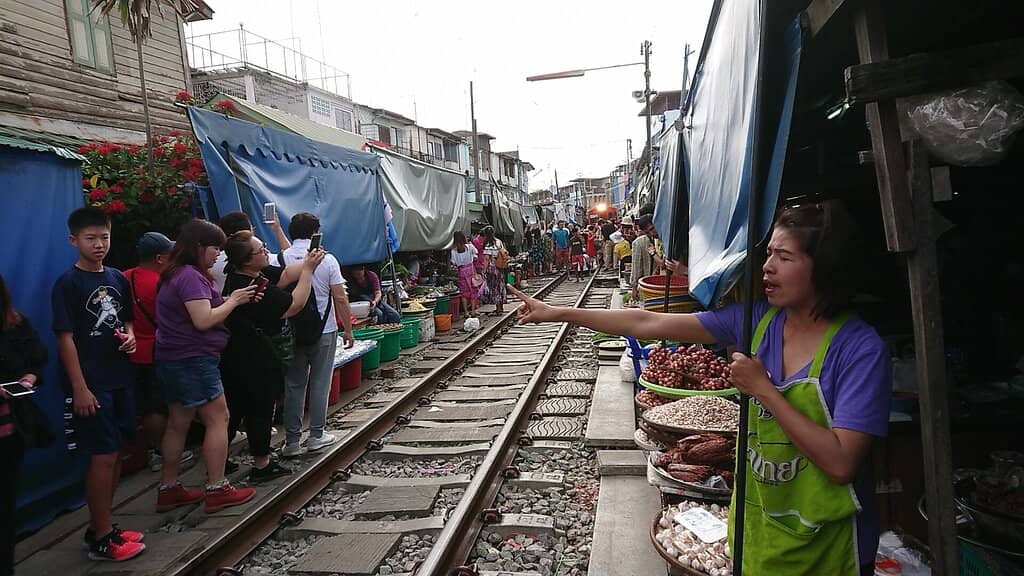 Fresh Produce & Local Delicacies