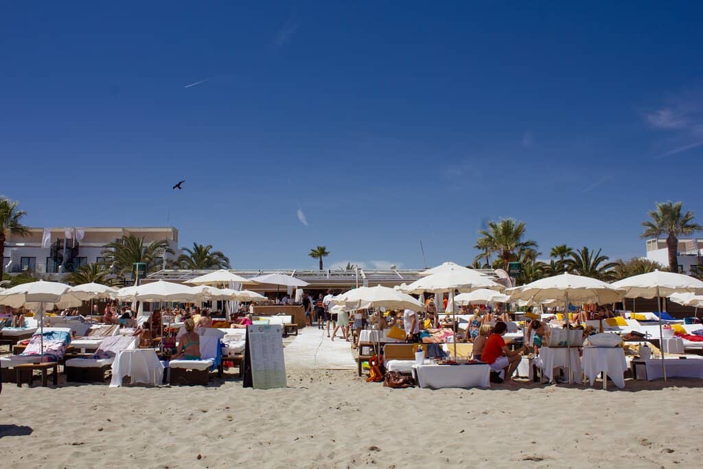 Vibrant Ambiance and Terrace